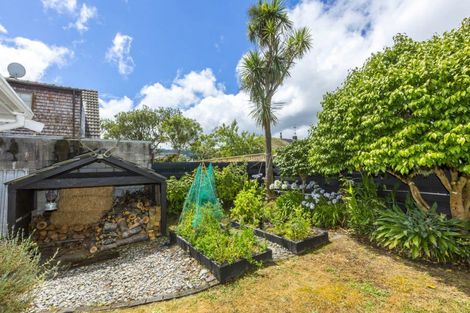 Photo of property in 71 Martin Street, Wallaceville, Upper Hutt, 5018