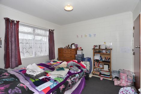 Photo of property in 2/297 Ruahine Street, Terrace End, Palmerston North, 4410