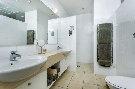 Photo of property in 21 Lake View Road, Takapuna, Auckland, 0622