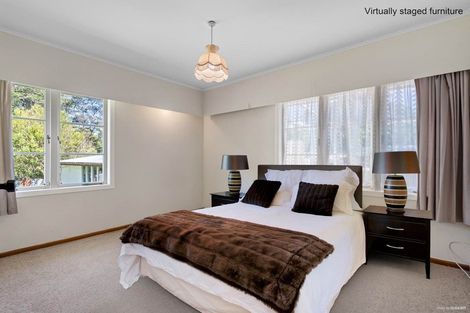 Photo of property in 3 Henderson Valley Road, Henderson, Auckland, 0612