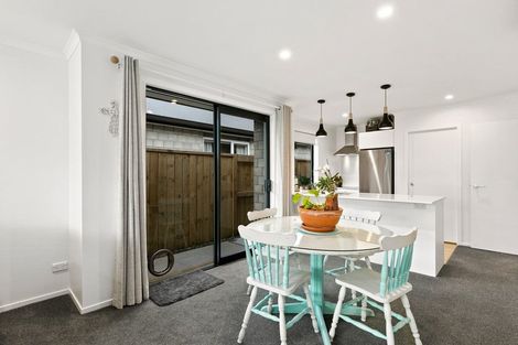 Photo of property in 28 Foley Grove, Pyes Pa, Tauranga, 3110