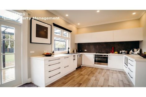 Photo of property in 372 Bay View Road, Saint Clair, Dunedin, 9012