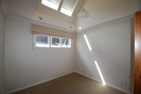 Photo of property in 37 Clutha Avenue, Khandallah, Wellington, 6035