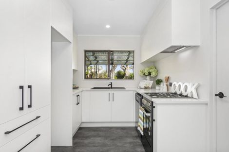 Photo of property in 12 Taylor Street, Ohauiti, Tauranga, 3112