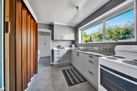 Photo of property in 4 Disraeli Street, Hawera, 4610