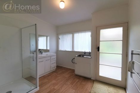 Photo of property in 10 Manuka Street, Orewa, 0931