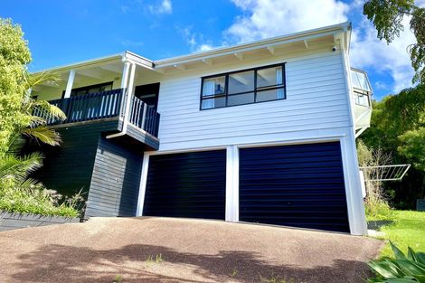 Photo of property in 2/660 Beach Road, Browns Bay, Auckland, 0630