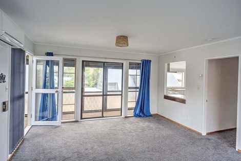 Photo of property in 4f Earp Street, Johnsonville, Wellington, 6037
