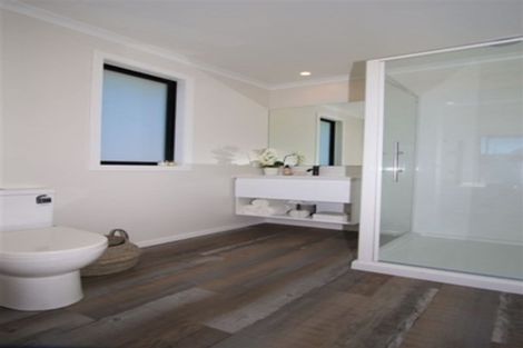 Photo of property in 8 Rana Place, Mapua, 7005