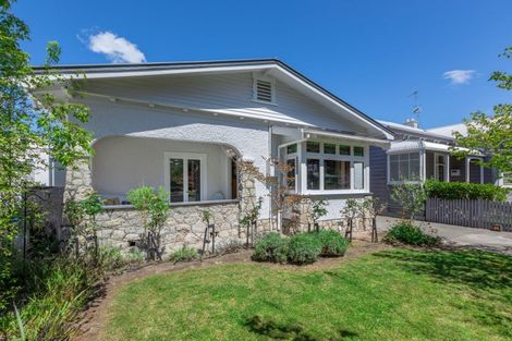 Photo of property in 1 Carnell Street, Napier South, Napier, 4110