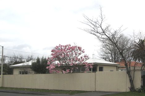 Photo of property in 204 Saint Leonards Avenue, Saint Leonards, Hastings, 4120