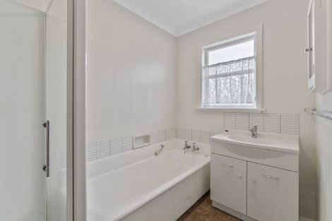 Photo of property in 605 Queen Street East, Levin, 5510