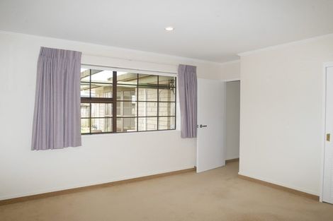 Photo of property in 63a Ngaio Road, Waikanae, 5036