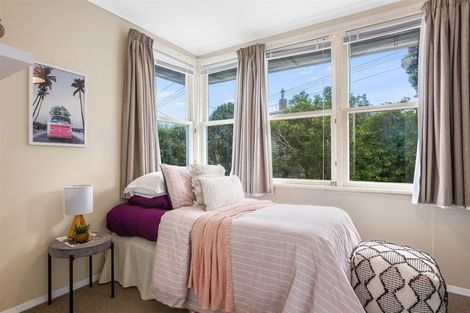 Photo of property in 44 Downes Street, Titahi Bay, Porirua, 5022