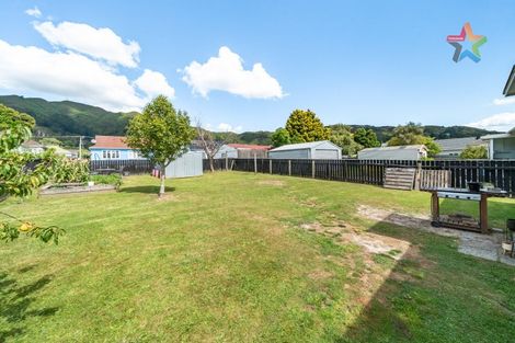 Photo of property in 17 Collett Street, Naenae, Lower Hutt, 5011