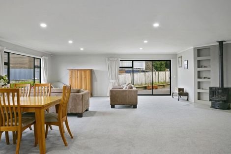 Photo of property in 53 Puriri Street, Hilltop, Taupo, 3330