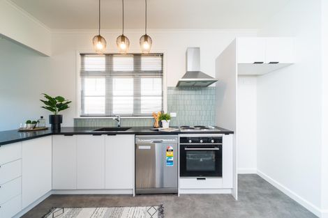 Photo of property in 17 Saint Johns Avenue, Palmerston North, 4414