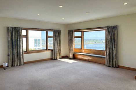 Photo of property in 40 Saint Andrews Hill Road, Mount Pleasant, Christchurch, 8081