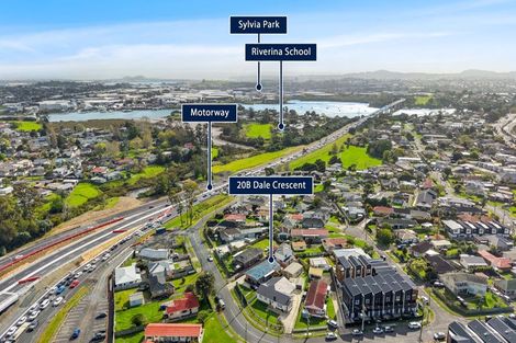 Photo of property in 20b Dale Crescent, Pakuranga, Auckland, 2010