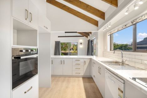 Photo of property in 175 Amberley Avenue, Highbury, Palmerston North, 4412