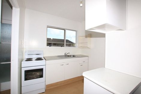 Photo of property in 7/126 Lynwood Road, New Lynn, Auckland, 0600