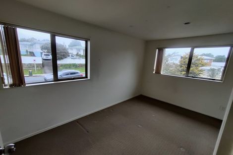 Photo of property in 30a Trinidad Road, Sunnynook, Auckland, 0620