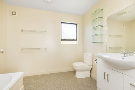 Photo of property in 37 Pikarere Street, Titahi Bay, Porirua, 5022