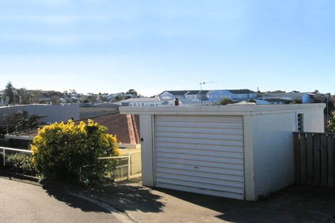 Photo of property in 14 Sealy Road, Bluff Hill, Napier, 4110