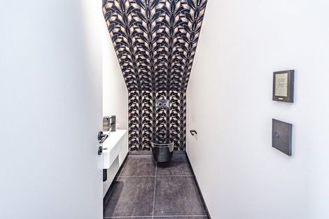 Photo of property in 24 Golf Vue Place, Castlecliff, Whanganui, 4501