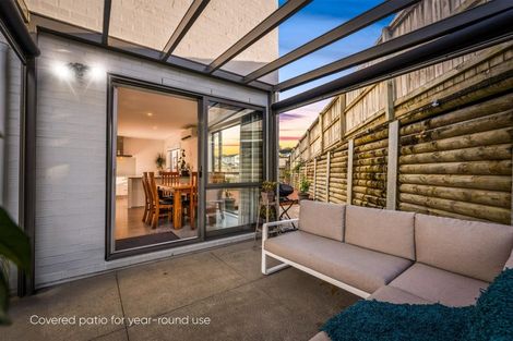 Photo of property in 22 William Wallbank Crescent, Swanson, Auckland, 0614