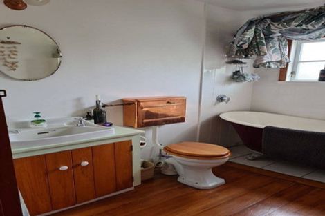 Photo of property in 77a Brooklyn Road, Carterton, 5713