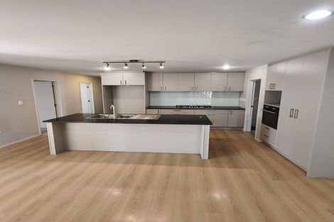 Photo of property in 68 Bahari Drive, Ranui, Auckland, 0612