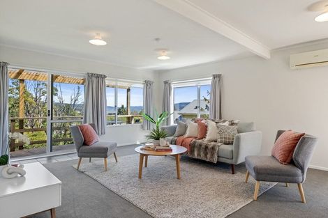 Photo of property in 26 Gentian Street, Timberlea, Upper Hutt, 5018