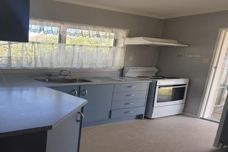 Photo of property in 1/12 Tanoa Place, Glendene, Auckland, 0602