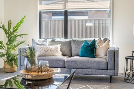 Photo of property in 34 Te Kaeaea Crescent, Wallaceville, Upper Hutt, 5018