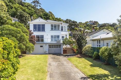 Photo of property in 225 Marine Parade, Seatoun, Wellington, 6022