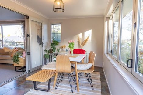 Photo of property in 10 Dale Crescent, East Gore, Gore, 9710