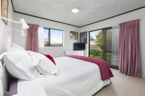 Photo of property in 3b Compton Place, Mount Maunganui, 3116