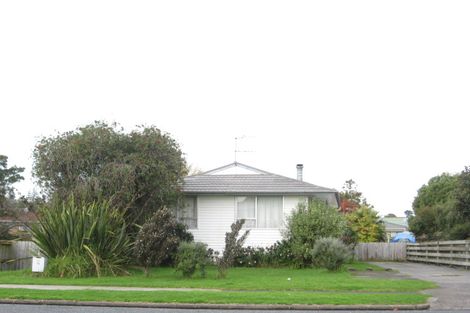 Photo of property in 22 Casuarina Road, Half Moon Bay, Auckland, 2012