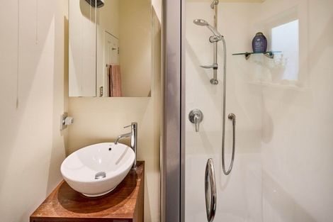 Photo of property in 15 Kainui Road, Raumati South, Paraparaumu, 5032