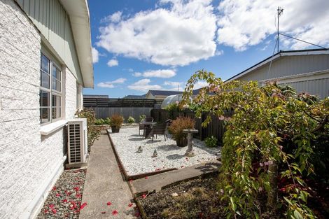Photo of property in 19 Willis Street, Grasmere, Invercargill, 9810