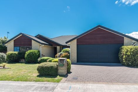 Photo of property in 23 Lorna Irene Drive, Raumati South, Paraparaumu, 5032