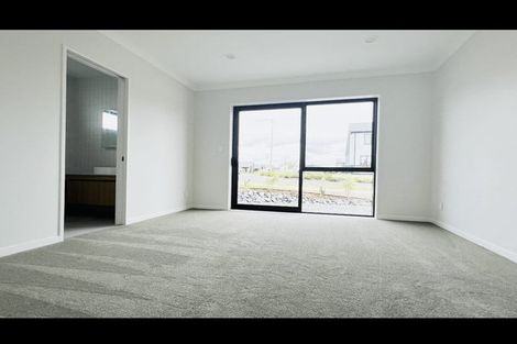 Photo of property in 38 Kotuitui Drive, Wainui, Silverdale, 0992