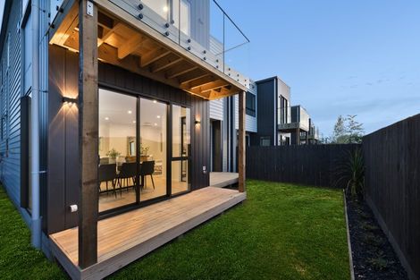 Photo of property in 28d Dellwood Avenue, Henderson, Auckland, 0612