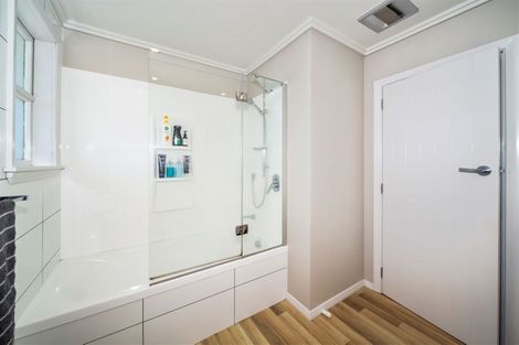 Photo of property in 2 Maire Street, Hawera, 4610