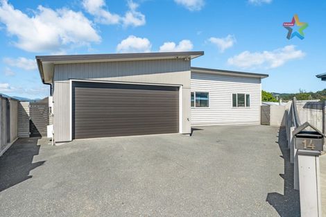 Photo of property in 14 Fraser Colman Grove, Wainuiomata, Lower Hutt, 5014