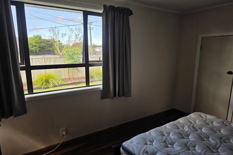 Photo of property in 646 Te Atatu Road, Te Atatu Peninsula, Auckland, 0610