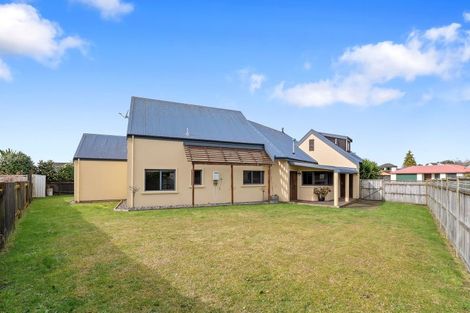 Photo of property in 31 Hoyte Place, Pukehangi, Rotorua, 3015