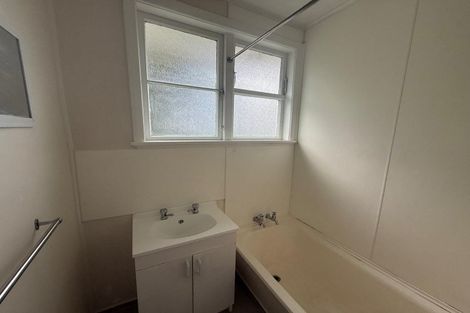 Photo of property in 12 Gear Terrace, Ranui, Porirua, 5024