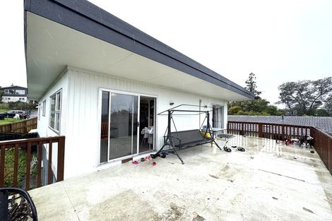 Photo of property in 26 Cyclarama Crescent, Massey, Auckland, 0614